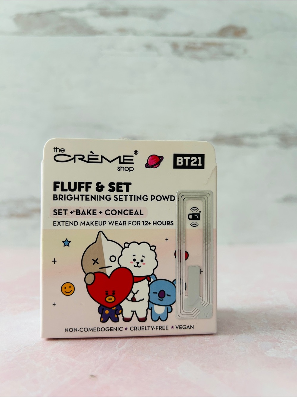 BT21 Fluff & Set Brightening Setting Powder